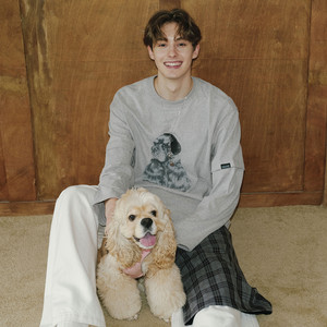 
PSO Brand Men's and Women's Clothing [Fake Two Pieces] Blurred Headphones Puppy Long Sleeve T-Shirt Loose Couple Tops Autumn