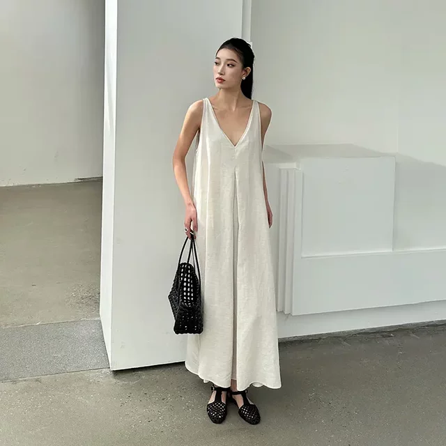 ELSISSI spring new product temperament simple casual V-neck long skirt women's fashionable vest big sway dress ES8382