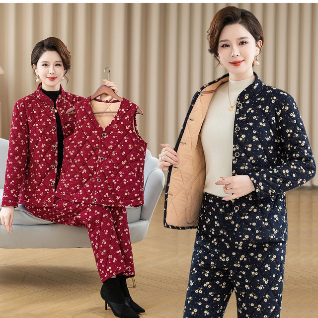 
Mom's new autumn and winter floral warm cotton coat, cotton trousers and vest three-piece suit for middle-aged and elderly large size outer wear cotton coat