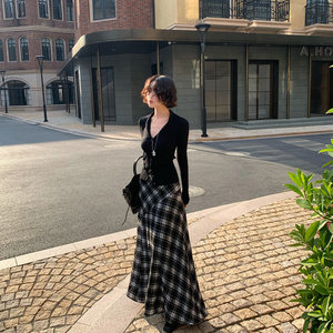 
Homemade Wine Afternoon [Nordic Plaid] Hong Kong Style Retro Autumn Wool Blended Plaid Long Swing Skirt for Women
