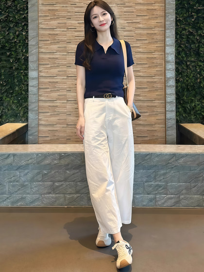 2025新款夏季穿搭一整套高级感小众藏青色翻领短袖上衣裤子两件套