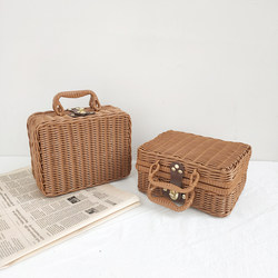 Retro Imitation Rattan Woven Suitcase, Popular Photo Prop, Country-Style Picnic Basket, Storage Box, Gift Basket