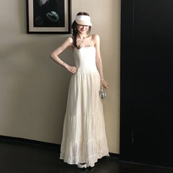 French-Style White Spaghetti Strap Dress for Women, Summer 2026 New Model, Stunning and Beautiful, Waist-Cinching, Slimming, Vacation Style Long Dress