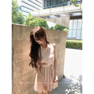 
Mummy Cat Laying Egg Meow [Gentle Memory] Acetic lace girl pleated sleeveless shirt dress
