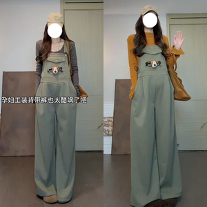 
Pregnant women autumn and winter suit new fashion simple solid color bottoming shirt with fleece overalls 2025 Korean version for women