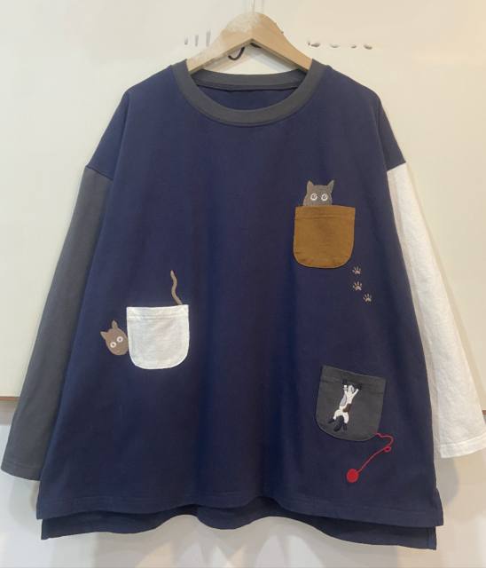 Dongdaemun round neck pocket kitten embroidered autumn clothing new loose casual Hong Kong style niche pure cotton t-shirt women ins trend