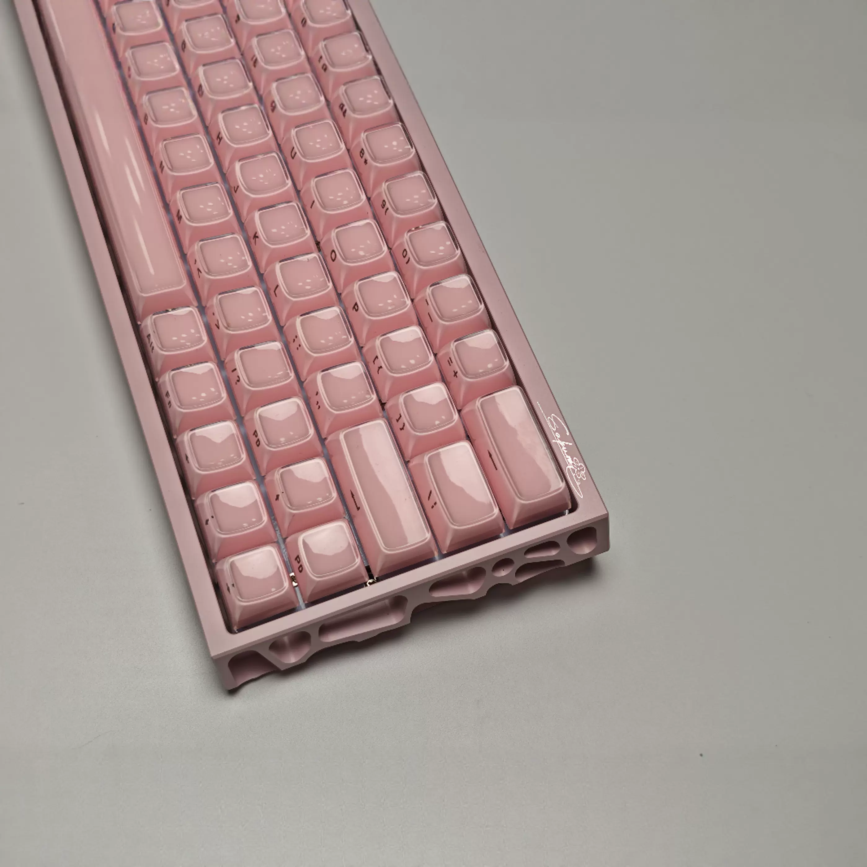 送给她】女神粉色镂空wooting60HE+满改满配磁轴磁玉pro