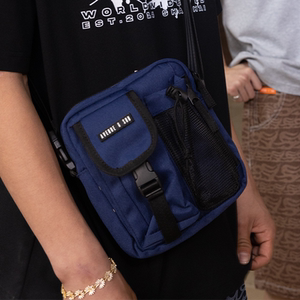 
AVENUESON Avenue Son 2025 Three-color Function Multifunctional Trendy Commuter Single Shoulder Lightweight Crossbody Bag