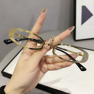 
Korean retro small frame glasses for myopia women can match with a degree of bare face artifact showing face small eyes frame anti-blue light