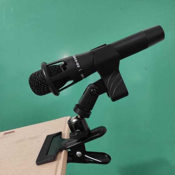 Desktop clamp piano universal clip microphone fixing clip microphone guitar instrument stand concert accessories