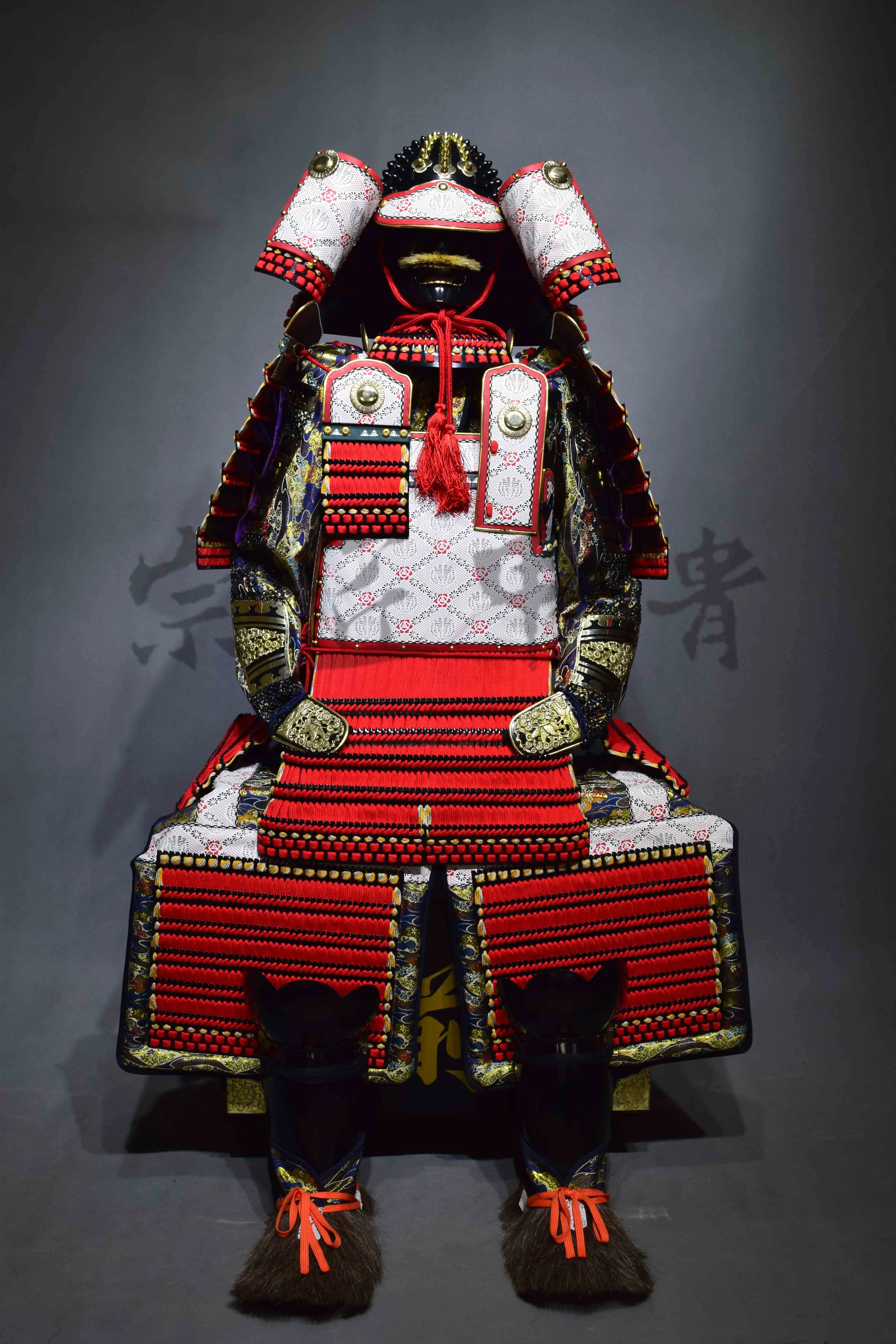 日本武士盔甲-羚角龙打出二枚胴具足-真人可穿-宗匠甲胄-Taobao