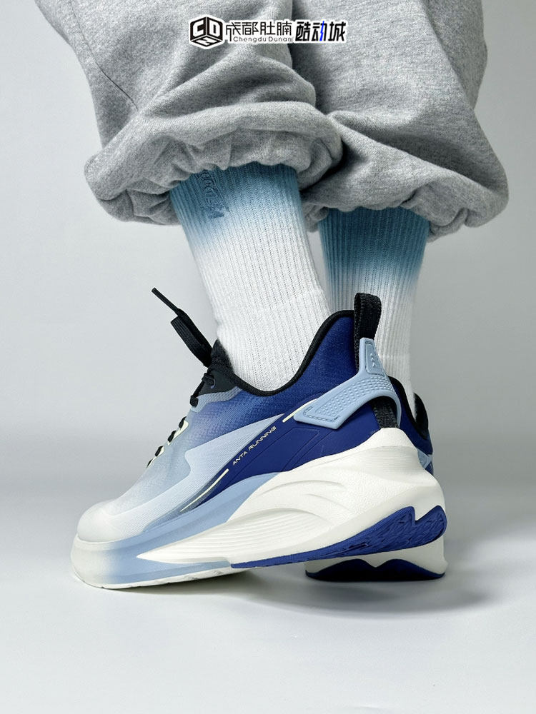 Anta Chuang Trkačke cipele Muške i ženske Prozračne