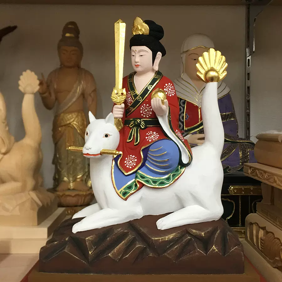 【修縁堂】極上質 如意輪観音 はり金 鎮宅辟邪 密教法具 真言宗 File:Cintamanicakra (Ruyilun Guanyin) - Jade Buddha Temple