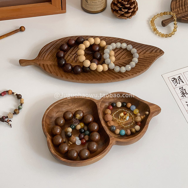 Retro walnut wood bracelet jewelry tray creative design gourd leaf shape Wenwan Buddhist beads bracelet display tray