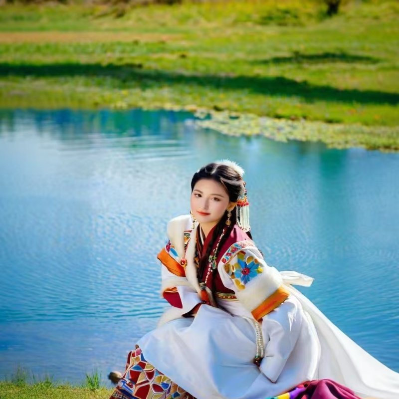 昆明大理丽江6天15人小团千古情表演丽江旅拍玉龙雪山双海景房