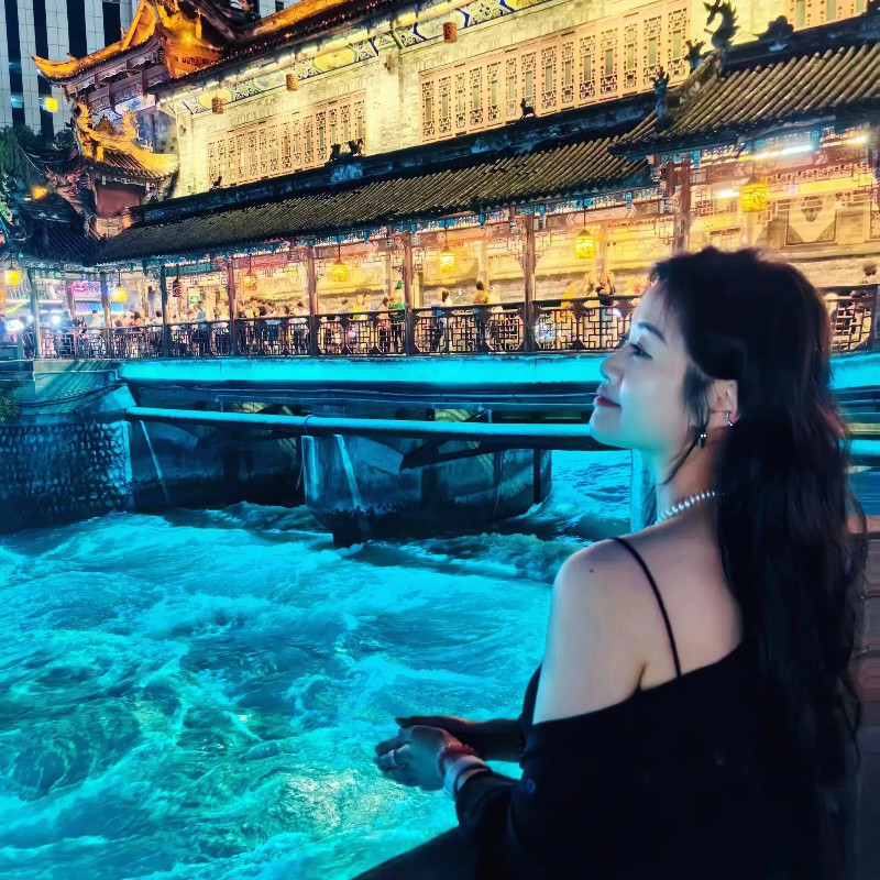 2-8人纯玩小团成都旅游都江堰熊猫基地三星堆博物馆深度1日游