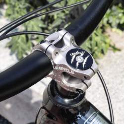 Lebaike Mountain Bike Off-Road 31.8 Short Stem Am Ultra-Light Hollow 0 ° Aluminum Alloy Stem Accessories