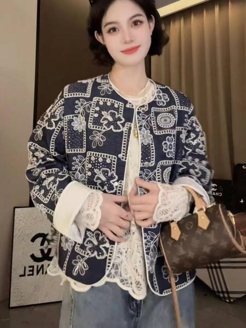 New Chinese style retro heavy industry embroidered jacket for women 2025 spring new casual loose tops trendy women's clothing