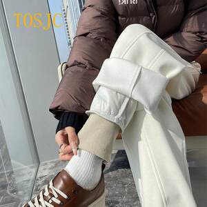 
Down pants for women to wear outside in winter at minus 40 degrees with extreme cold high-waisted straight pants 2025 new loose warm cotton pants