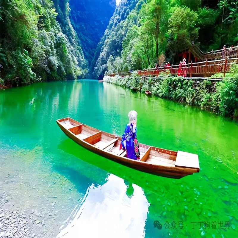 15人/16人团湖北恩施旅游3天2晚纯玩大峡谷狮子关屏山峡谷宣恩