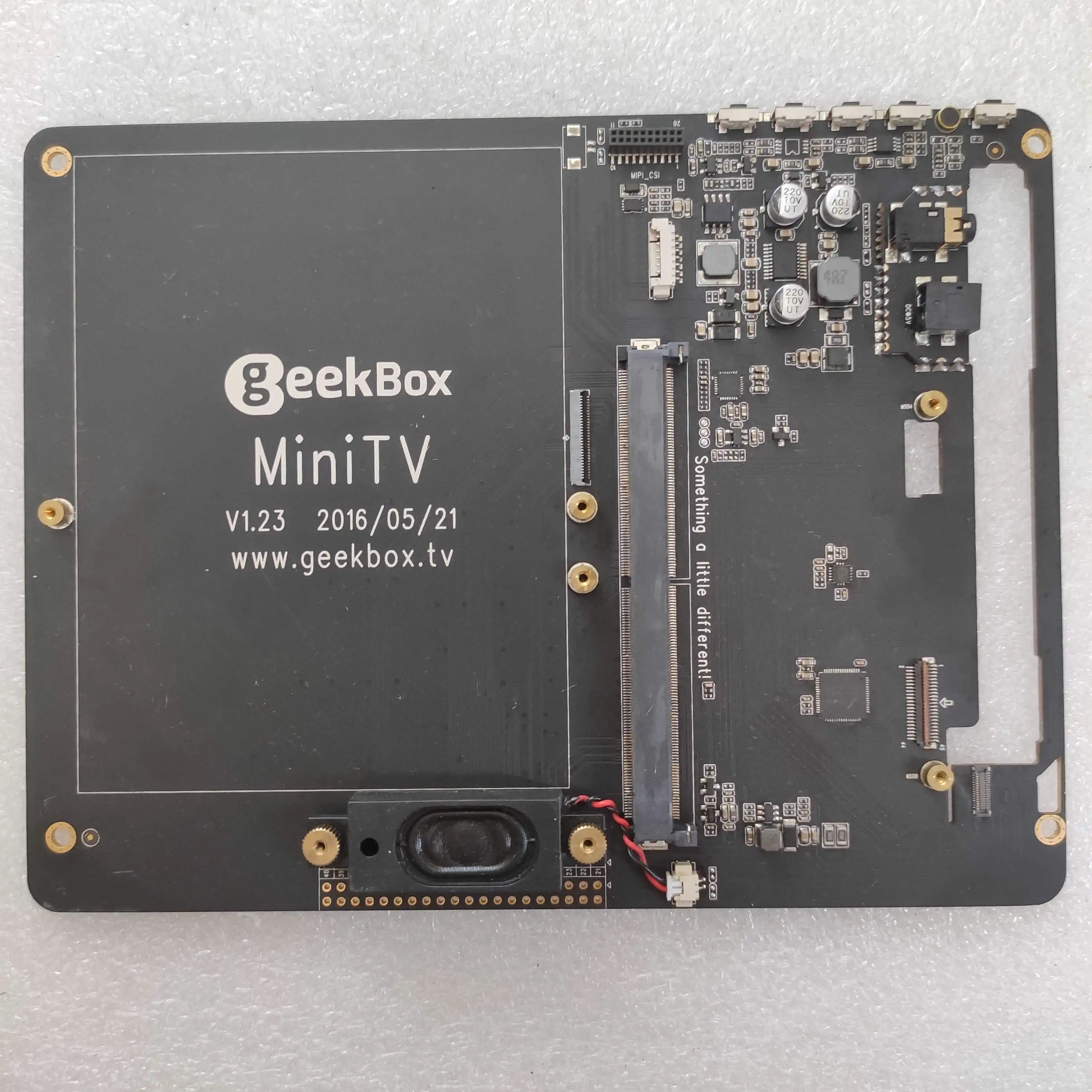 GeekBox Mini TV 电视盒底板GSL3680芯片ANT2801 ES8316 现货