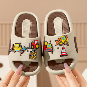 
Fashionable outdoor wear engineering car children's slippers for boys in summer home thick-soled non-slip boy casual cartoon sandals