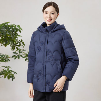 
Appreciating the years, middle-aged and elderly mothers hooded embroidered down jacket, stylish winter wear, new style jacket, loose large size top