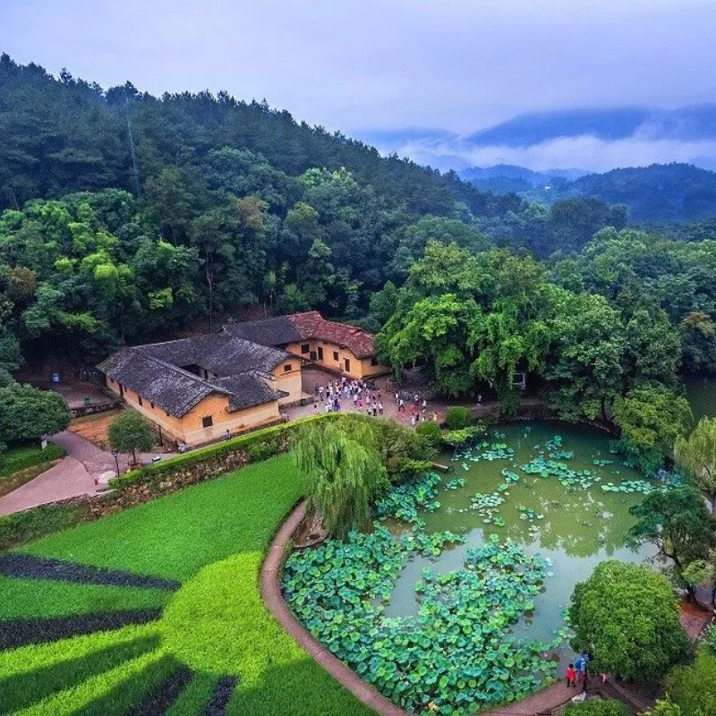 湖南长沙出发韶山一日游赠送环保车