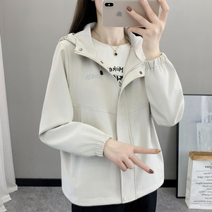 
Brand New Jacket Women's Outdoor Sports Loose Windproof Waterproof Versatile Breathable Jacket Mountaineering Suit