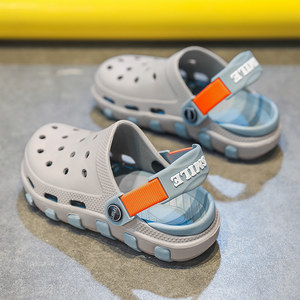 
Boys' hole shoes children's sandals new summer 2025 soft sole non-slip boy beach shoes children medium and big children