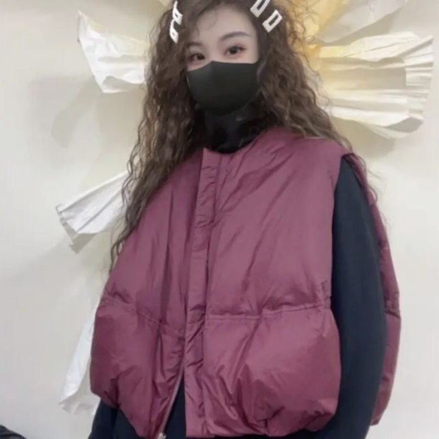 Large -size down cotton vest female autumn new European goods fashion, loose versatile short shoulder vest horses clip top