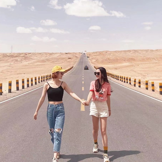 青甘大环线8天7晚全景游 黑独山俄博梁敦煌张掖茫崖青海湖U型公路