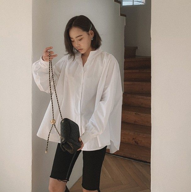 Mid-length white lantern sleeve shirt for women loose sweet doll shirt for long sleeve stand collar irregular fashionable shirt trendy