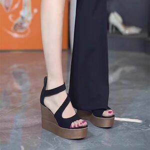 
Brand Shoes Banquet Spliced Platform Sole High Heels Women's 2026 Summer New Fashion Wedge Heel Open Toe Fashion Sandals