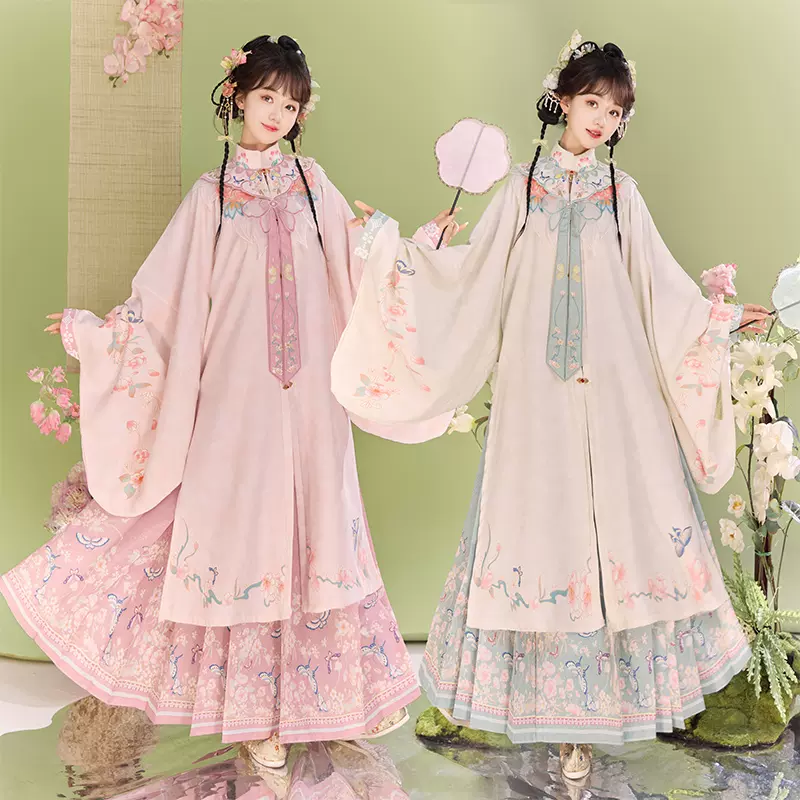 【珍】　★ 漢式氅衣 蝶恋花図 ★　宮廷服　刺繍 花卉紋 蝴蝶紋　明清織繍 民族服饰- 汉族- 粉紫色蝶恋花团花纹漳缎女袄