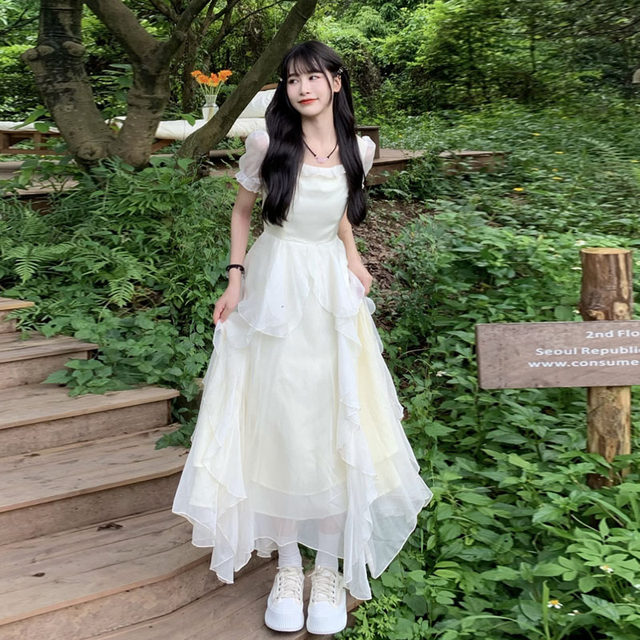 Super fairy-like long-sleeved ruffle short-sleeved dress for women in summer 2025 new French gentle style waist-hugging long skirt
