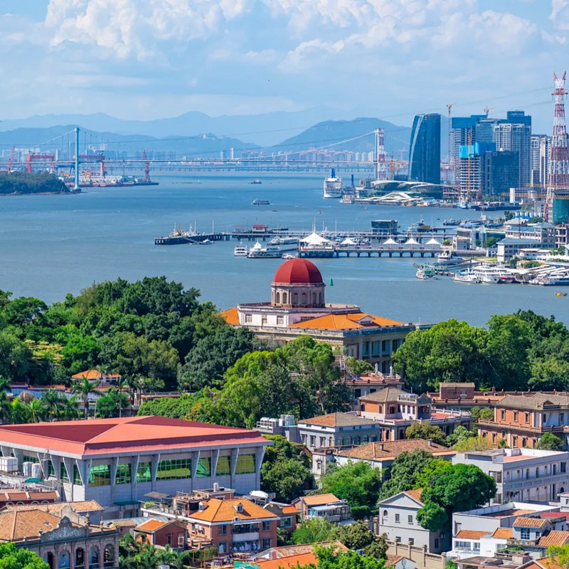 一晚住鼓浪屿,一岛倾城 厦门+鼓浪屿5天4晚跟团游(4钻)