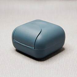 Handmade Travel Soap Box in Various Sizes, Mini Portable Draining Soap Case with Lid and Lock, Waterproof Soap Container