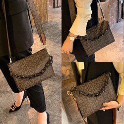Genuine Leather Women's Bag 2026 New Fashion Chain Small Square Bag Versatile Printed Handbag Shoulder Bag Crossbody Bag Small Trendy Bag