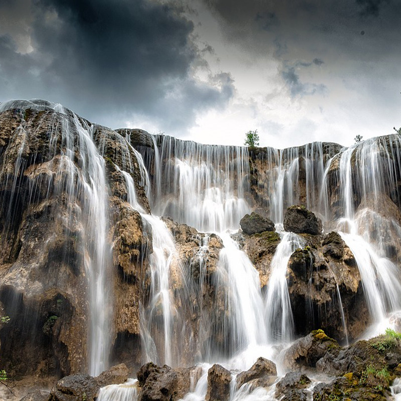 四川成都九寨沟熊猫乐园黄龙藏民家访藏式土火锅5天4晚纯玩跟团游