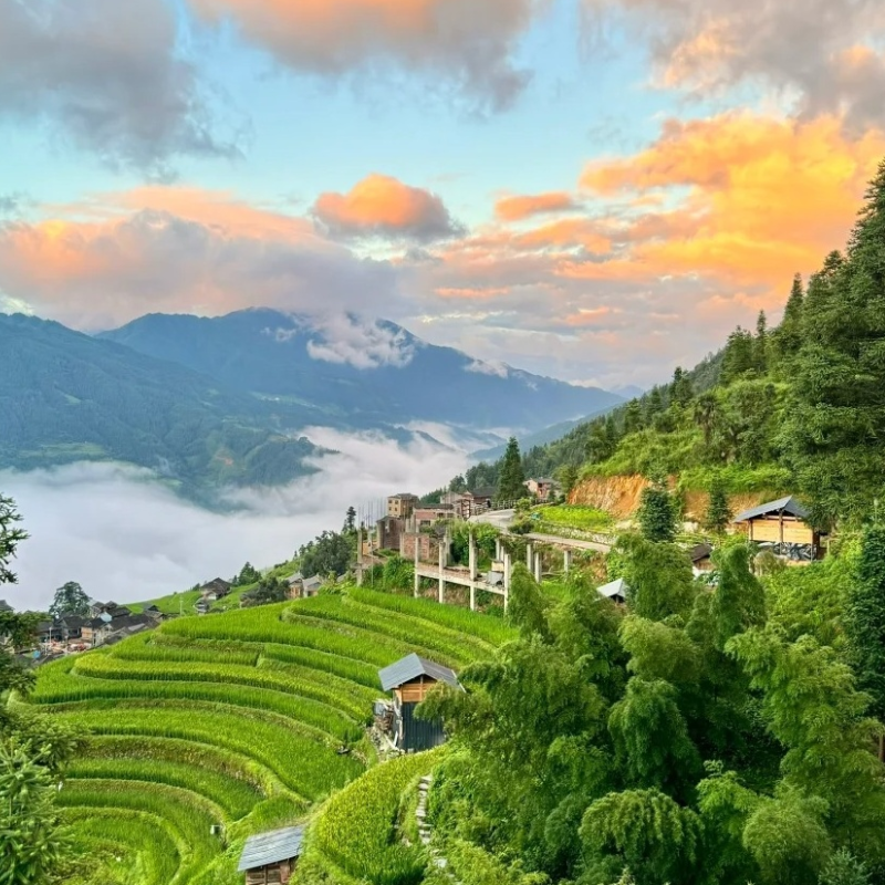 广西桂林5天4晚旅游阳朔跟团游漓江游船相公山遇龙河竹筏5日游