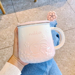 High-Quality Ceramic Mug with Lid and Spoon, Suitable for Women, Couples, Home Use, Office, Coffee, and Breakfast