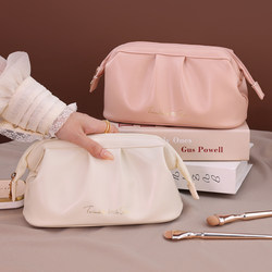 Hand-Held Cosmetic Bag for Women, Large Capacity, Portable, 2026 New High-End Cosmetic Bag, Travel Skin Care and Cosmetics Storage Bag