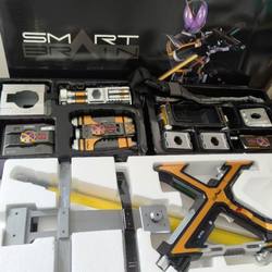 Can be linked! The tenth batch of Wantai version of domestic csm Caesar belt lightsaber kick boxing gloves 555 belt lightsaber