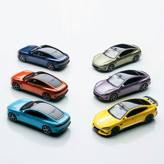 Xiaomi SU7 car model 1:64 pull back alloy car simulation car Xinghui F1 remote control car Ferrari 812 car model