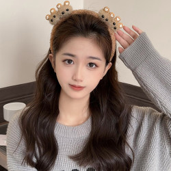 Cartoon Bear Plush Headband 2025 New Autumn and Winter Face Washing and Makeup Hairband Cute Sweet Hairpin Headwear