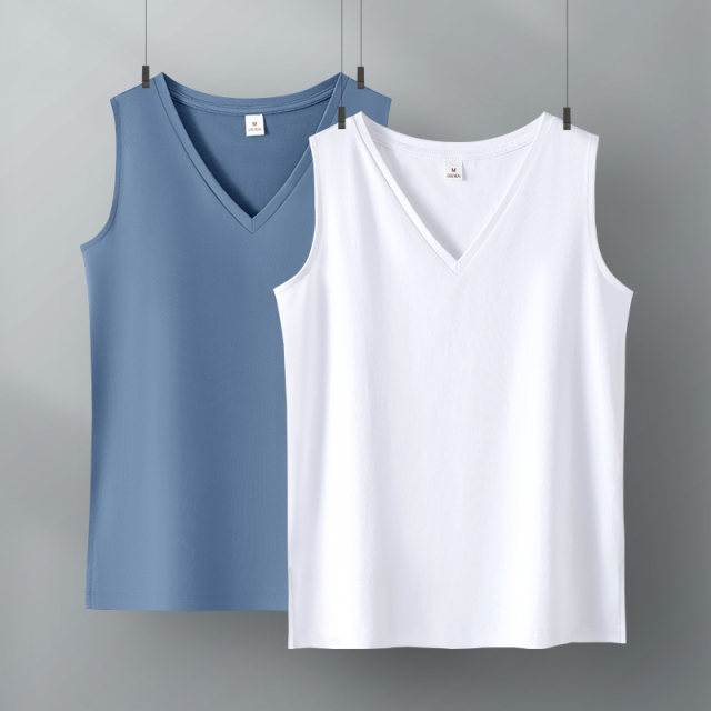 White sleeveless T -shirt female loose Korean version of cotton large size split V -neck top wearing unreasonable vests in summer new models
