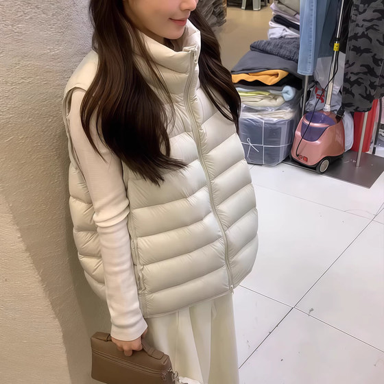 
Spare ribs down vest women's outer wear 2025 autumn and winter new light and loose white duck down warm jacket for small people