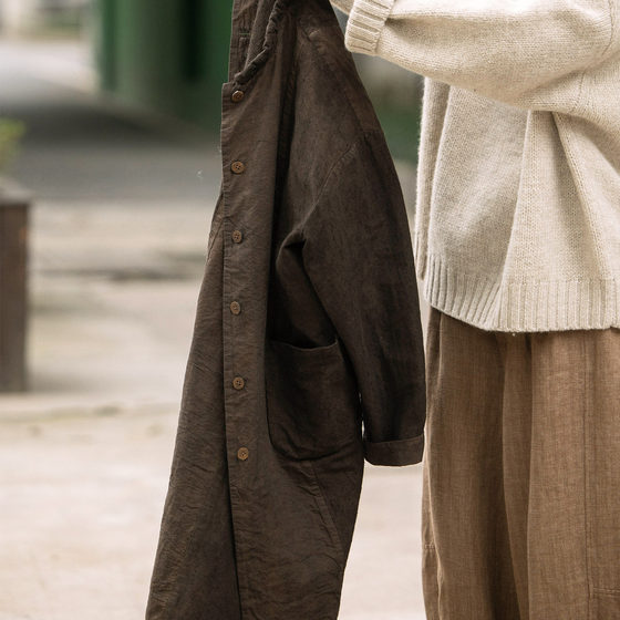 
The cover is a flower, Australian wool and cotton double-layer craftsmanship, vegetable dyeing, spliced round neck long coat, windbreaker, coat