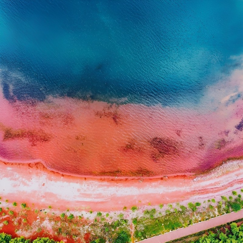 云南旅游8天精品小团罗平+普者黑+碧色寨+元阳+抚仙湖+红土地元谋